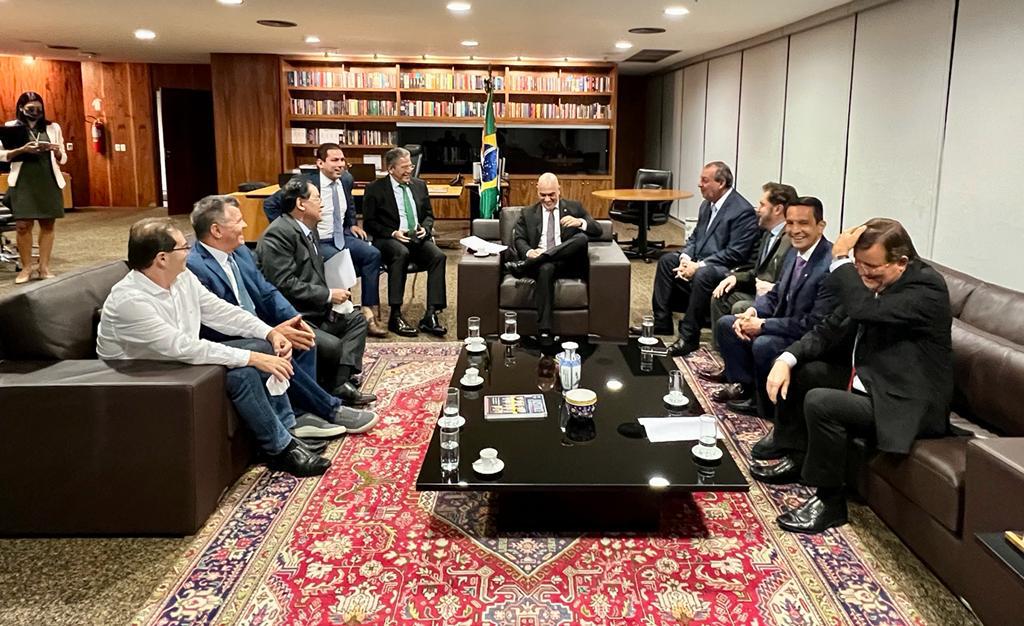 Leia mais sobre o artigo Bancada do Amazonas se reúne com Alexandre de Moraes para discutir ADI contra decretos que prejudicam ZFM