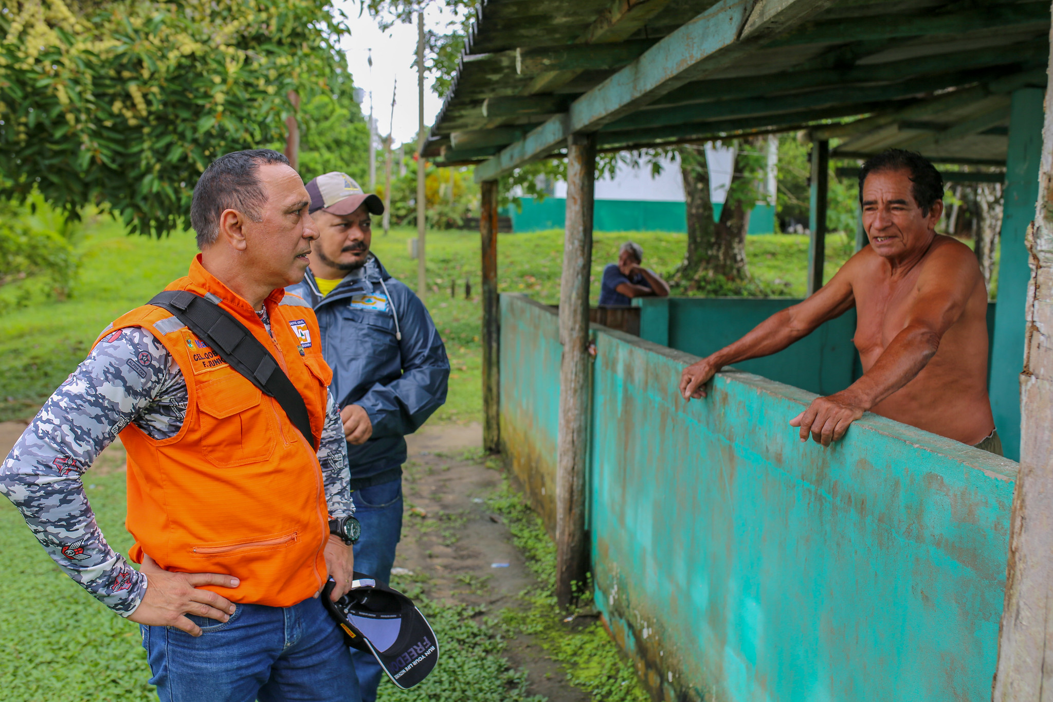 Leia mais sobre o artigo Comunidades ribeirinhas de Manaus terão auxílio durante subida dos rios