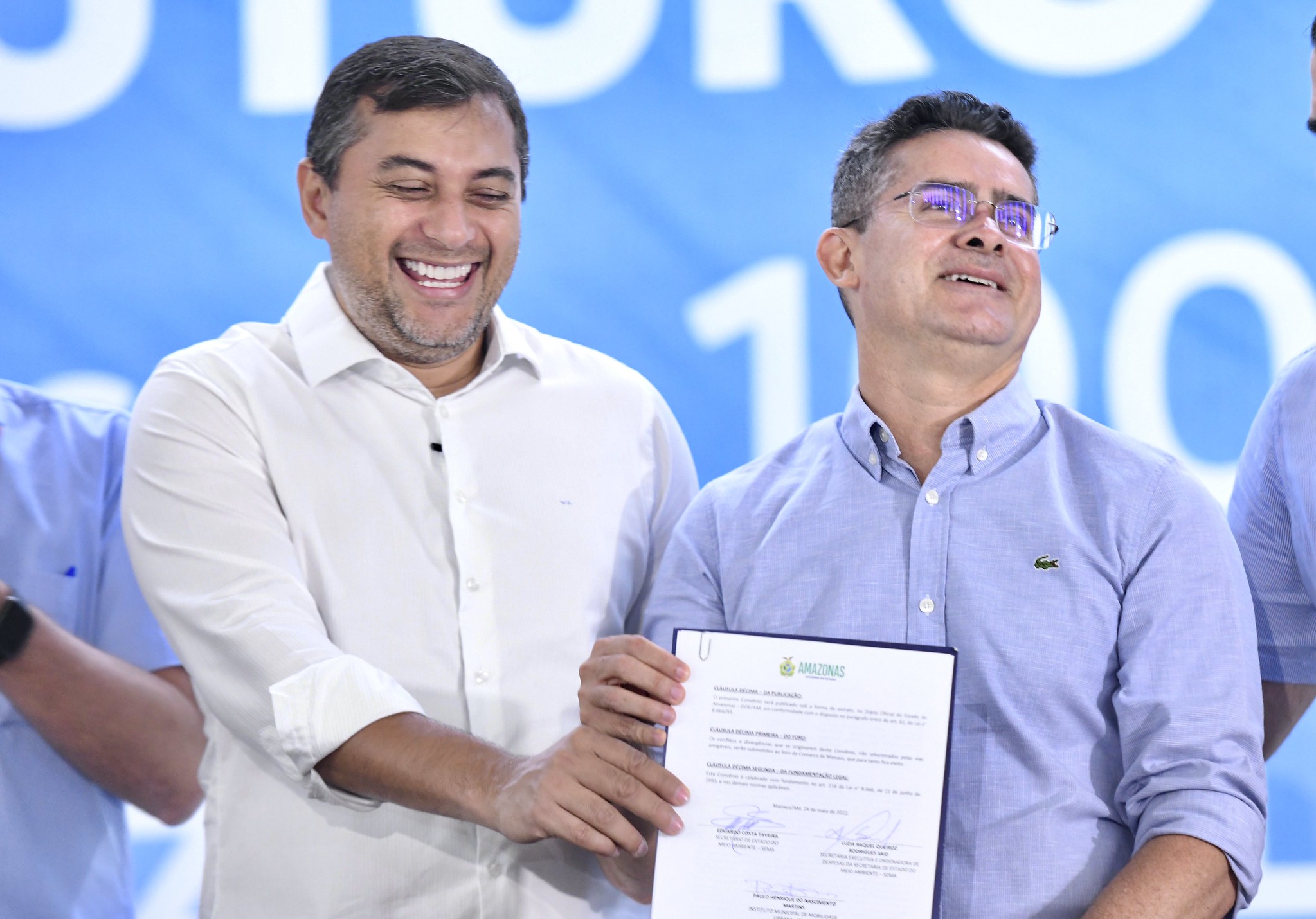Leia mais sobre o artigo Prefeitura e Governo firmam convênio de R$ 36,4 milhões para aquisição de ônibus elétricos para Manaus