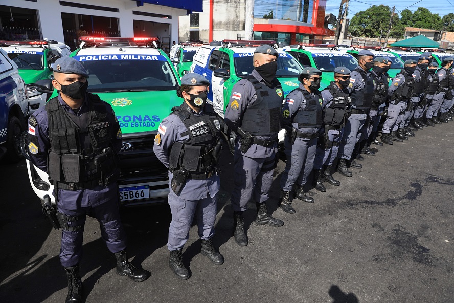 Leia mais sobre o artigo Norma federal que proibia prisão disciplinar de policiais e bombeiros militares é derrubada pelo STF