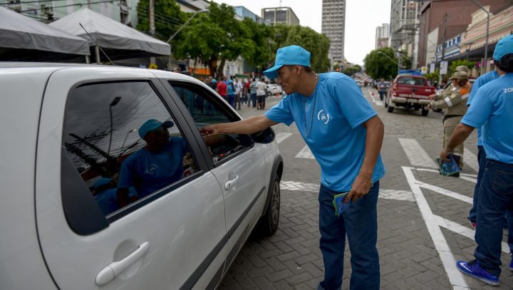 Leia mais sobre o artigo Zona Azul será expandida para outras ruas do Centro de Manaus