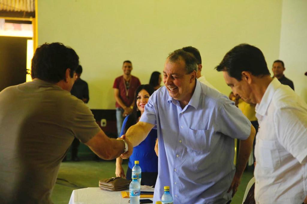 Leia mais sobre o artigo Senador Omar apresenta trabalho em municípios da calha do Juruá