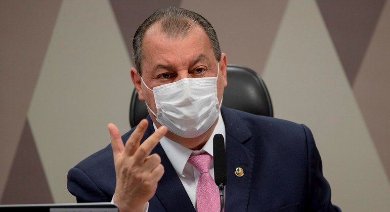 Leia mais sobre o artigo Omar Aziz destina R$ 2 milhões em emenda para educação especial
