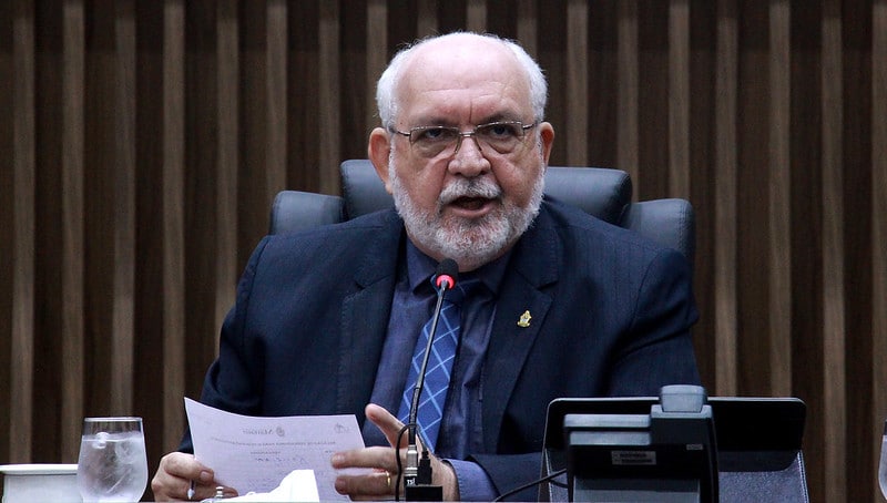 Leia mais sobre o artigo Vereador assume prefeitura de Manaus durante 4 dias