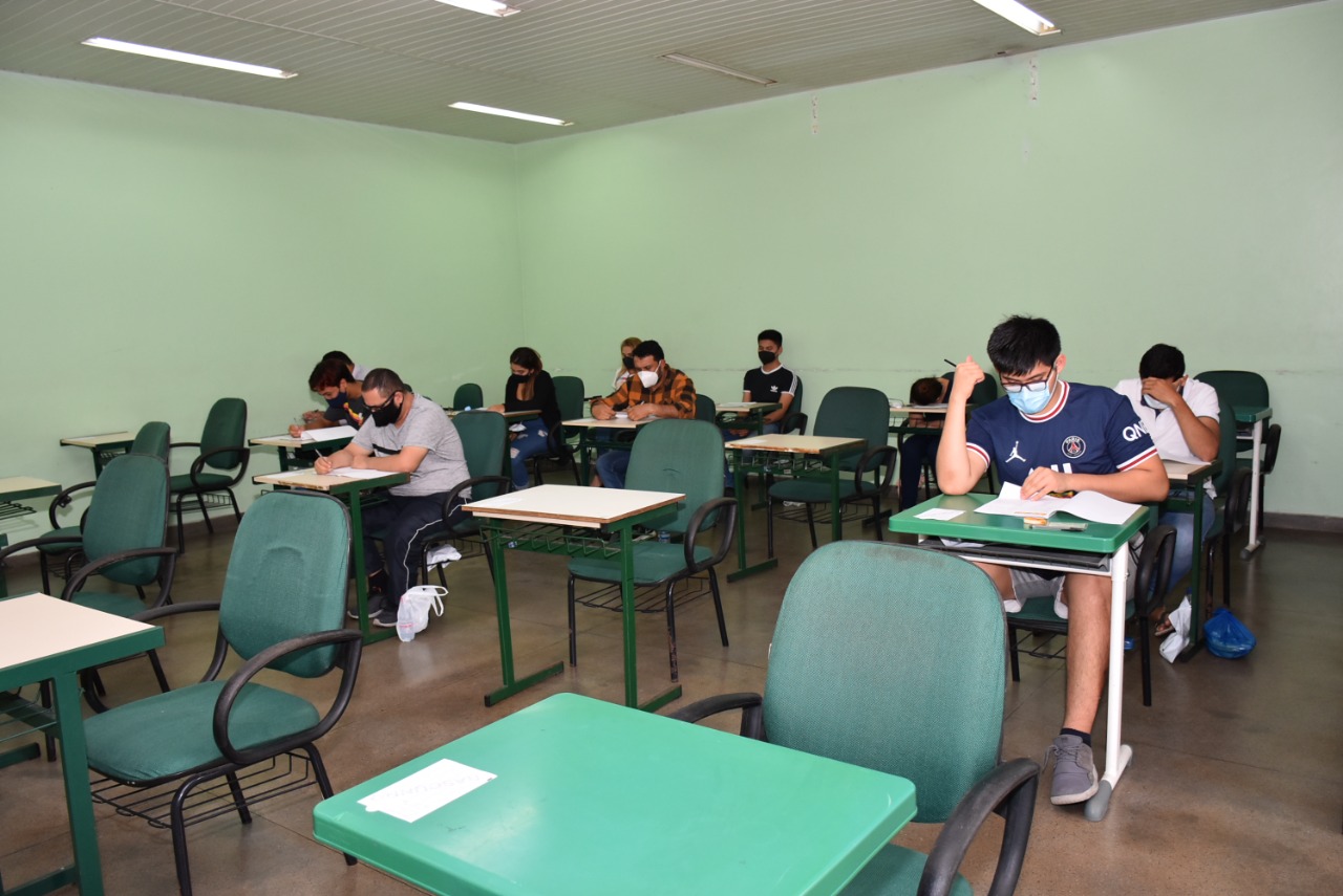 Leia mais sobre o artigo UEA divulga edital e convocação da 3ª chamada do Vestibular e SIS 2021, acesso 2022
