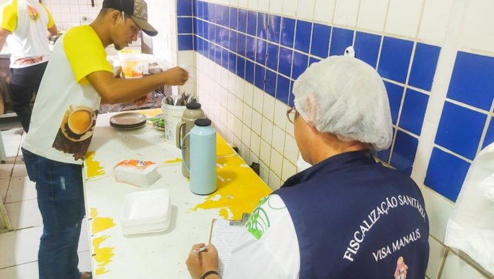 Leia mais sobre o artigo Estabelecimentos de café da manhã em Manaus são alvos de fiscalização da Vigilância Sanitária