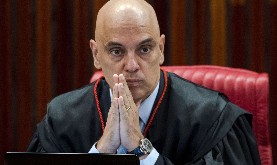 Leia mais sobre o artigo Alexandre de Moraes é eleito presidente do TSE