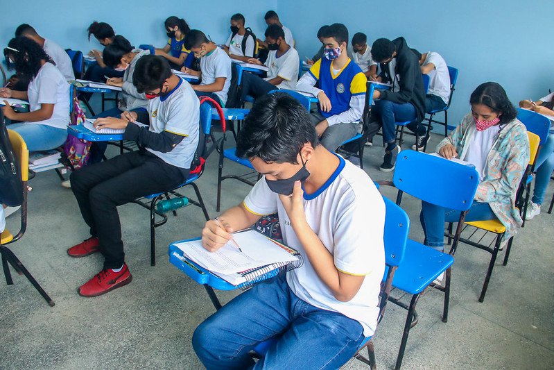 Leia mais sobre o artigo Mais de 250 mil estudantes voltaram às aulas em Manaus