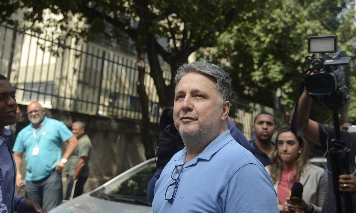 Leia mais sobre o artigo Ex-governador do RJ, Garotinho recupera direitos políticos