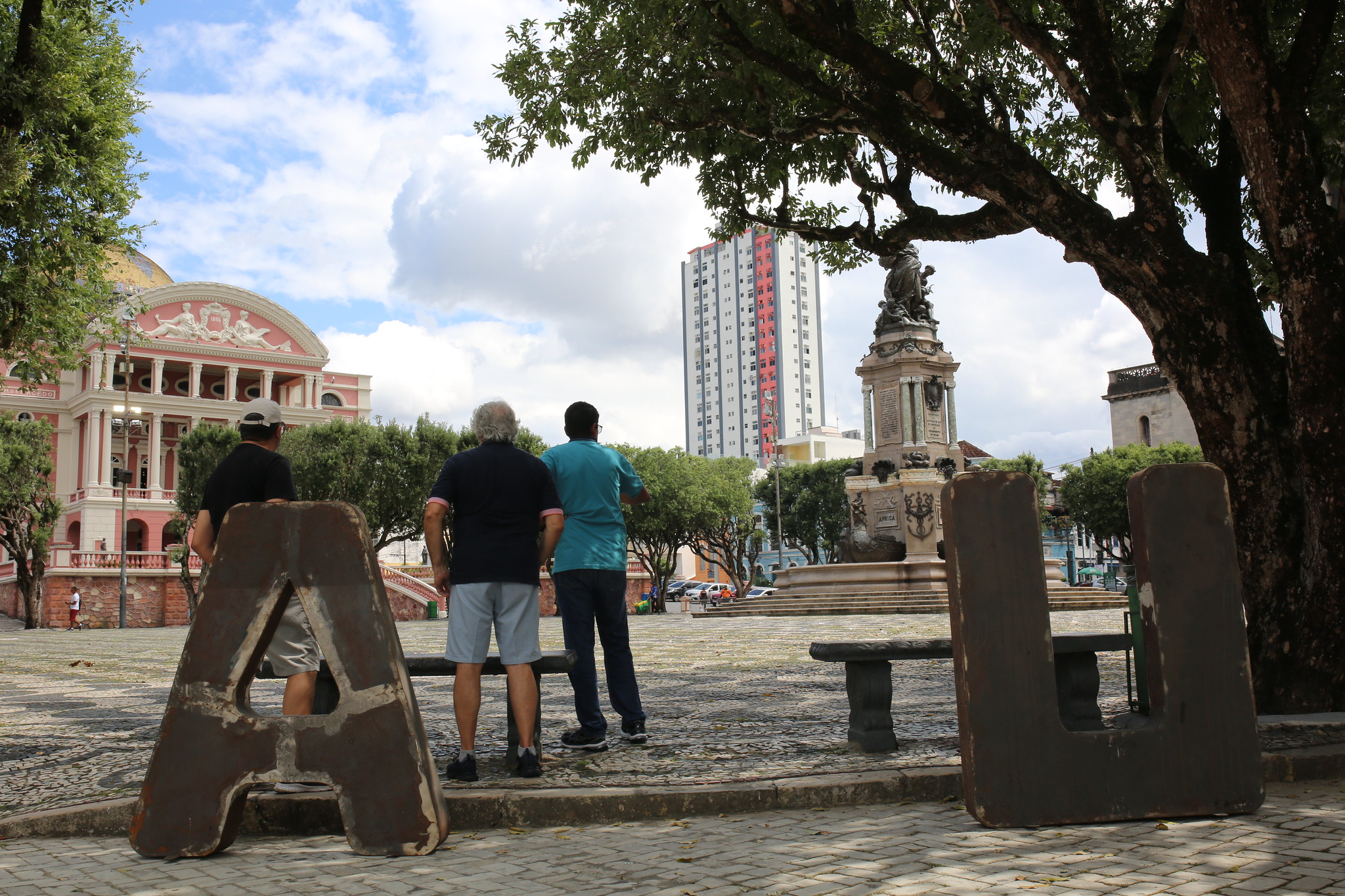 No momento, você está visualizando Teatro Amazonas irá ganhar letreiro