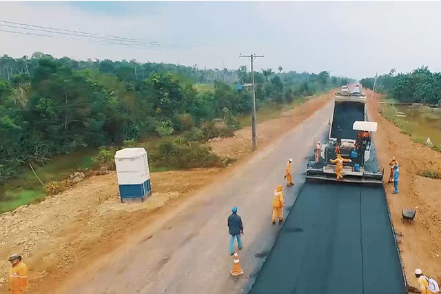 No momento, você está visualizando Pavimentação e reconstrução do “meião” da BR-319/AM recebe licença prévia do Ibama