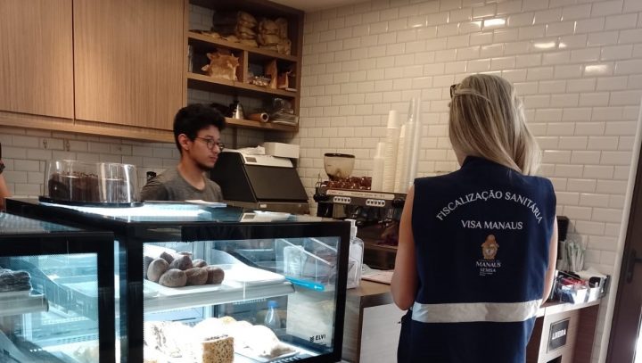 Leia mais sobre o artigo Operação em estabelecimentos de cafés da manhã são vistoriados em Manaus