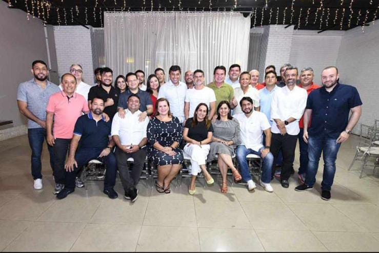 Leia mais sobre o artigo David e Wilson se reúnem com parlamentares para alinhar estratégias eleitorais