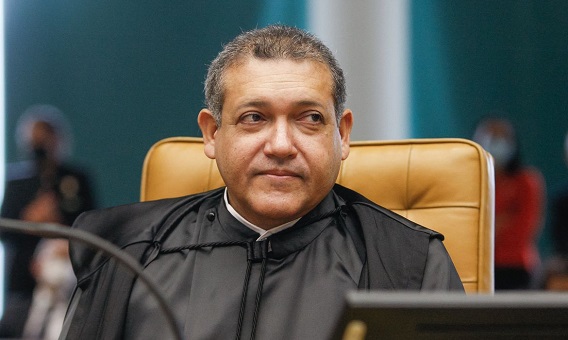 No momento, você está visualizando Ministro do STF restabelece direitos políticos de ex-governador do DF condenado por corrupção