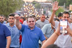 Leia mais sobre o artigo Roberto Cidade enaltece festa da democracia em Maués e Boa Vista do Ramos durante lançamento de pré-campanha