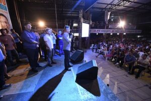 Leia mais sobre o artigo David Almeida: ‘eles tiveram 40 anos, oportunidade, dinheiro e tempo e não fizeram. Nós estamos fazendo’