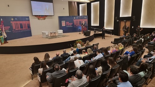 No momento, você está visualizando Ministro Ricardo Lewandowski encerra I Fórum Internacional de Controle no TCE-AM