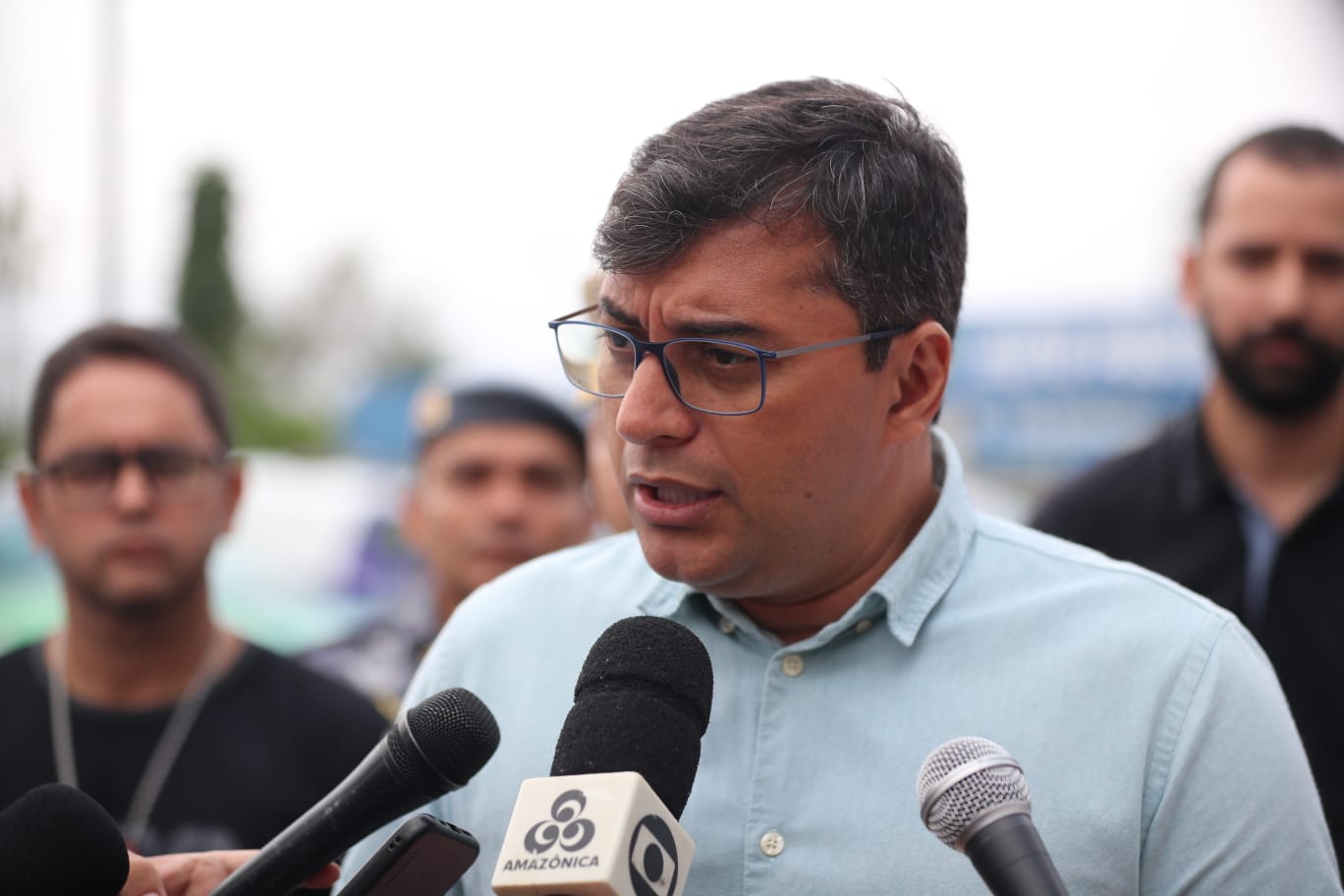 No momento, você está visualizando Wilson Lima determina suporte social e psicológico às famílias das vítimas do acidente durante Festival de Cirandas de Manacapuru