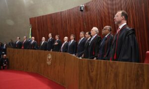 Leia mais sobre o artigo Ministro Alexandre de Moraes toma posse como presidente do TSE