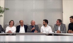 Leia mais sobre o artigo André Janones desiste de candidatura presidencial e apoiará Lula