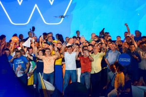 Leia mais sobre o artigo Wilson Lima mostra força política ao reunir 10 partidos em convenção histórica