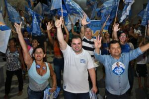 Leia mais sobre o artigo Roberto Cidade cumpre ‘maratona’ de atividades de campanha na zona Leste de Manaus