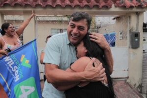 Leia mais sobre o artigo Sexto Instituto de pesquisa confirma liderança e Wilson Lima abre 8 pontos de vantagem sobre Amazonino