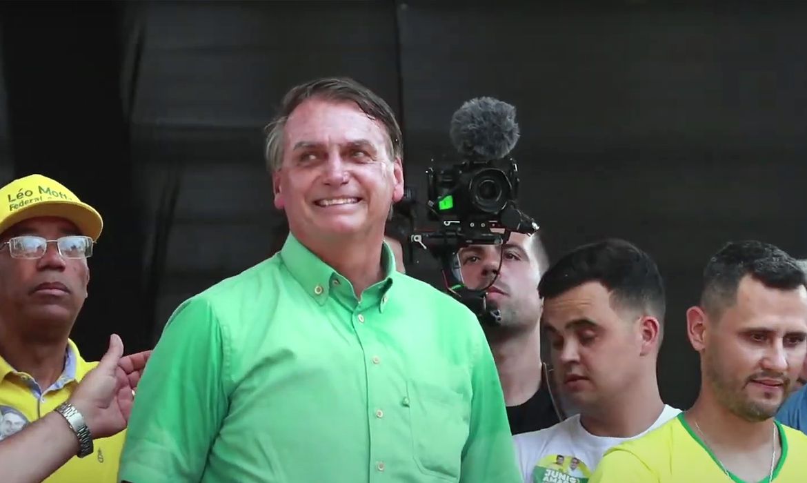 No momento, você está visualizando Bolsonaro indicará ministros contra o aborto ao STF, se reeleito