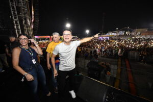 Leia mais sobre o artigo Mais de 100 mil pessoas estiveram no 1º dia do Passo a Paço #SouManaus