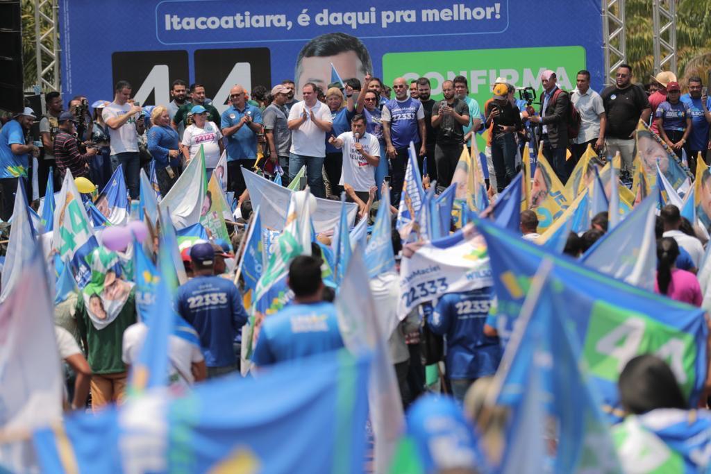 No momento, você está visualizando Wilson destaca que já destinou mais de R$ 284 milhões a Itacoatiara, em comício na cidade