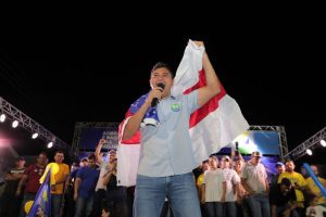 Leia mais sobre o artigo Wilson tem 38% dos votos válidos na última pesquisa Ipec antes do 1º turno