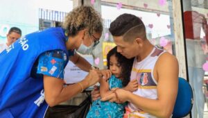 Leia mais sobre o artigo Mais de 80 pontos de vacinação contra a Covid-19 serão disponibilizados em Manaus nesta quinta e sexta-feira