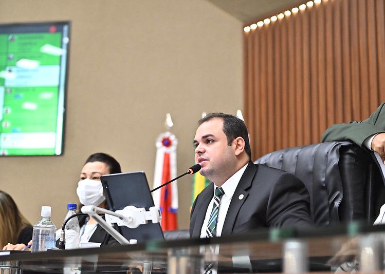 No momento, você está visualizando TCE aprova gestão de Roberto Cidade a frente da Assembleia Legislativa