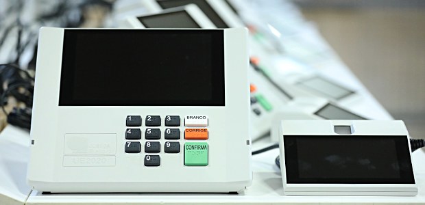 No momento, você está visualizando Conheça os seis modelos de urnas eletrônicas das Eleições 2022