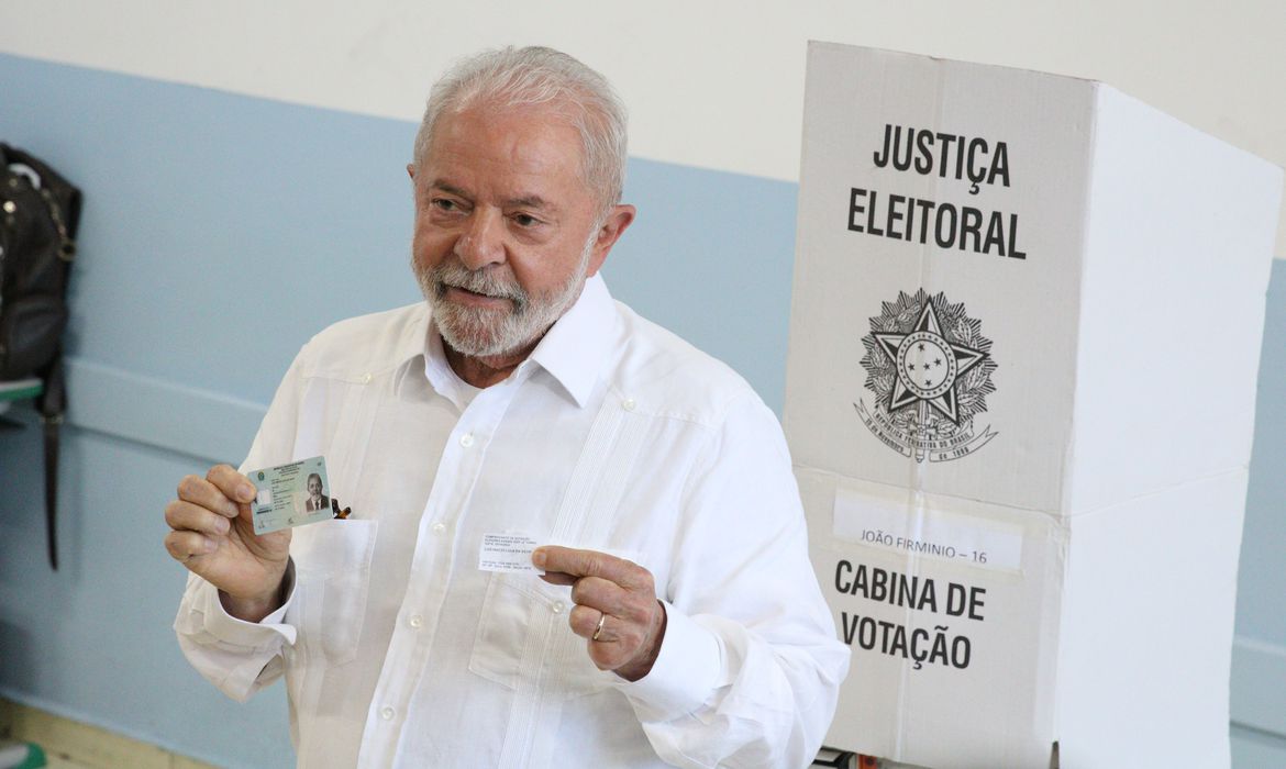 No momento, você está visualizando Lula é eleito presidente do Brasil