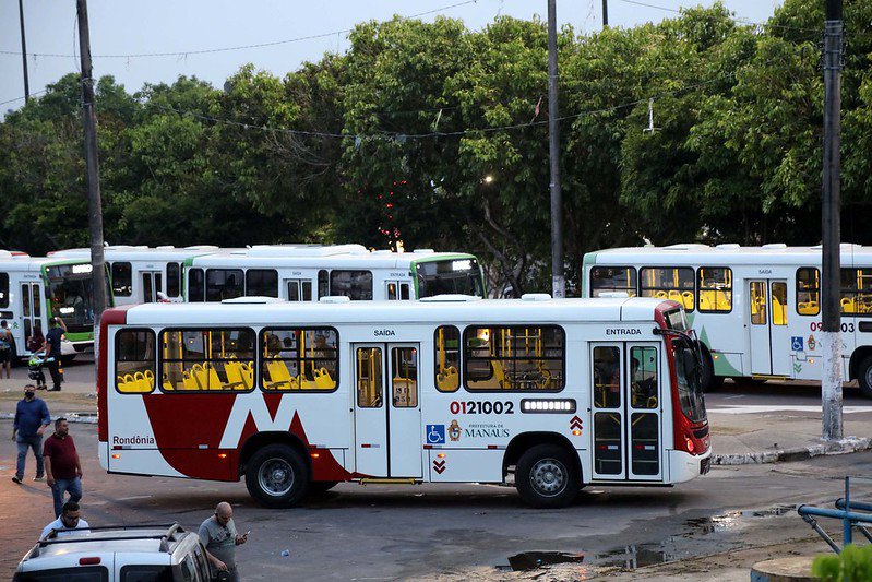 No momento, você está visualizando Em Manaus, ônibus serão reforçadas para o feriado de Finados