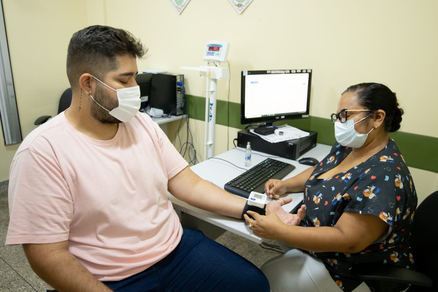 No momento, você está visualizando Escolas municipais de Manaus recebem orientações no combate à obesidade