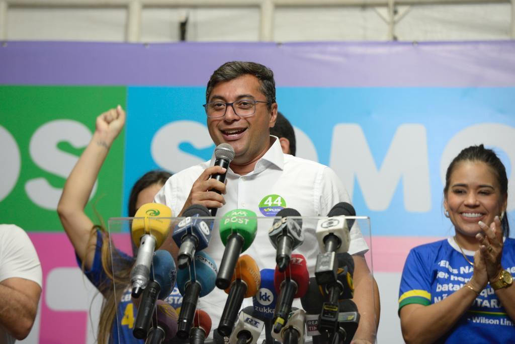 No momento, você está visualizando Wilson recebe mais de 819 mil votos e vence em 49 municípios do Amazonas no primeiro turno