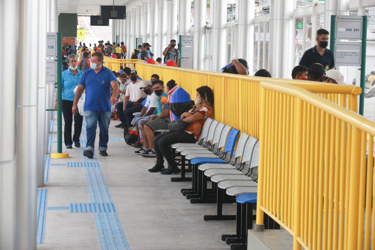 No momento, você está visualizando Prefeitura de Manaus realiza pesquisa de satisfação nos terminais da cidade