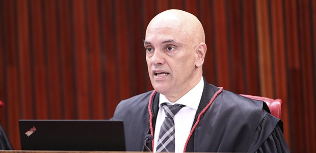 No momento, você está visualizando TSE não é responsável por distribuir nem fiscalizar inserções