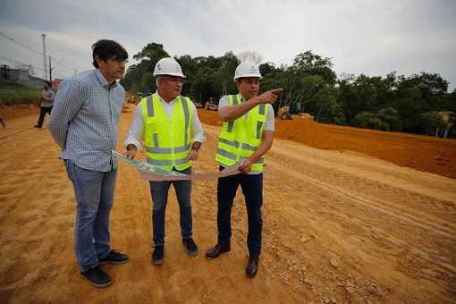 No momento, você está visualizando Wilson Lima fiscaliza fase final da execução das obras do Complexo Viário Anel Sul