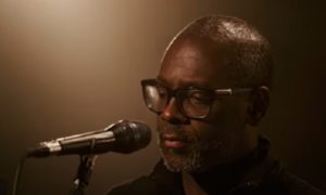 Leia mais sobre o artigo Cantor gospel Kleber Lucas é convidado para equipe de transição de Lula
