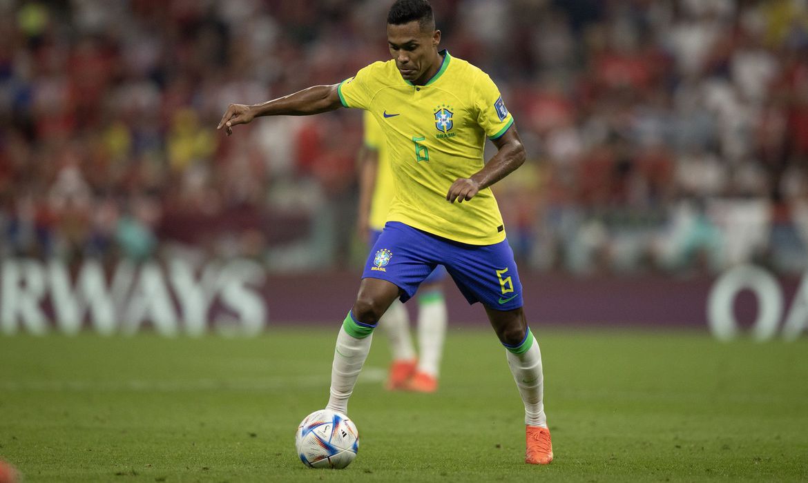 No momento, você está visualizando Brasil enfrenta Camarões sem Neymar, Danilo e Alex Sandro