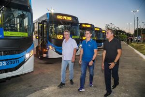 Leia mais sobre o artigo David Almeida destaca reforço na frota de ônibus com a entrega de novos veículos