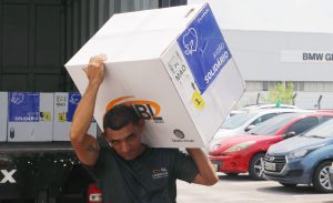 Leia mais sobre o artigo Imunização: Amazonas recebe carregamento com 30 mil doses da vacina pediátrica contra a Covid-19