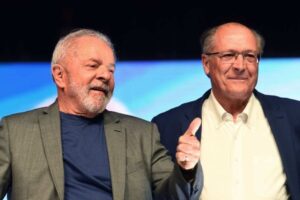 Leia mais sobre o artigo Diplomação de Lula e Alckmin será a 12ª presidencial realizada no país