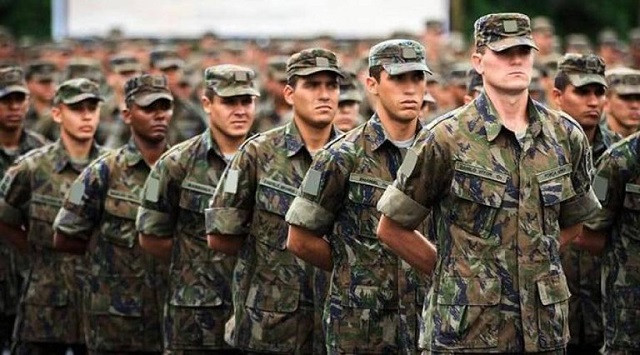 No momento, você está visualizando Amazonas: MPF vai à Justiça para que pessoas com HIV não sejam eliminadas de concursos das Forças Armadas
