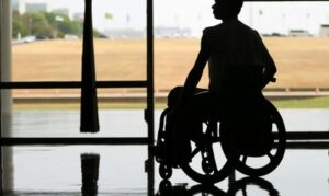 Leia mais sobre o artigo Servidores municipais e estaduais que têm filho ou dependente com deficiência podem ter jornada reduzida
