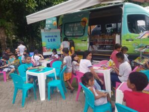Leia mais sobre o artigo Mania de Ler: Biblioteca Volante retorna com nova edição aos domingos no Centro de Manaus