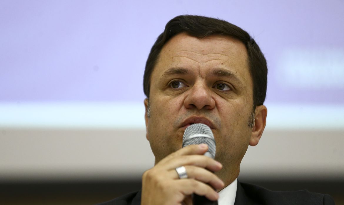 No momento, você está visualizando Anderson Torres é preso pela PF após desembarcar em Brasília
